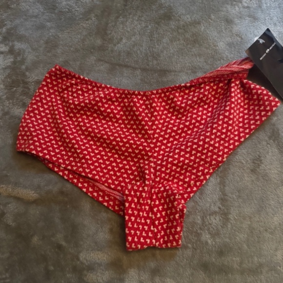 Brandy Melville red heart shorts - Picture 1 of 1